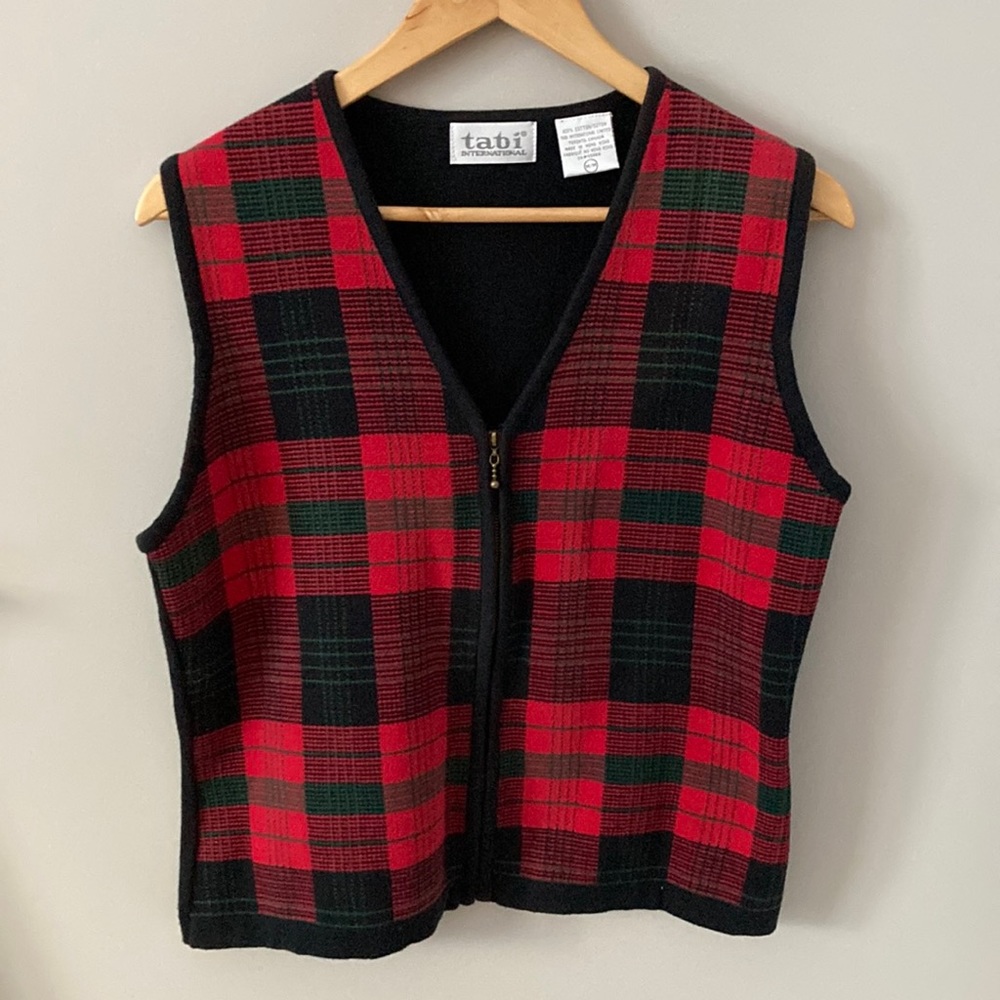 Zip Plaid Vest, Medium